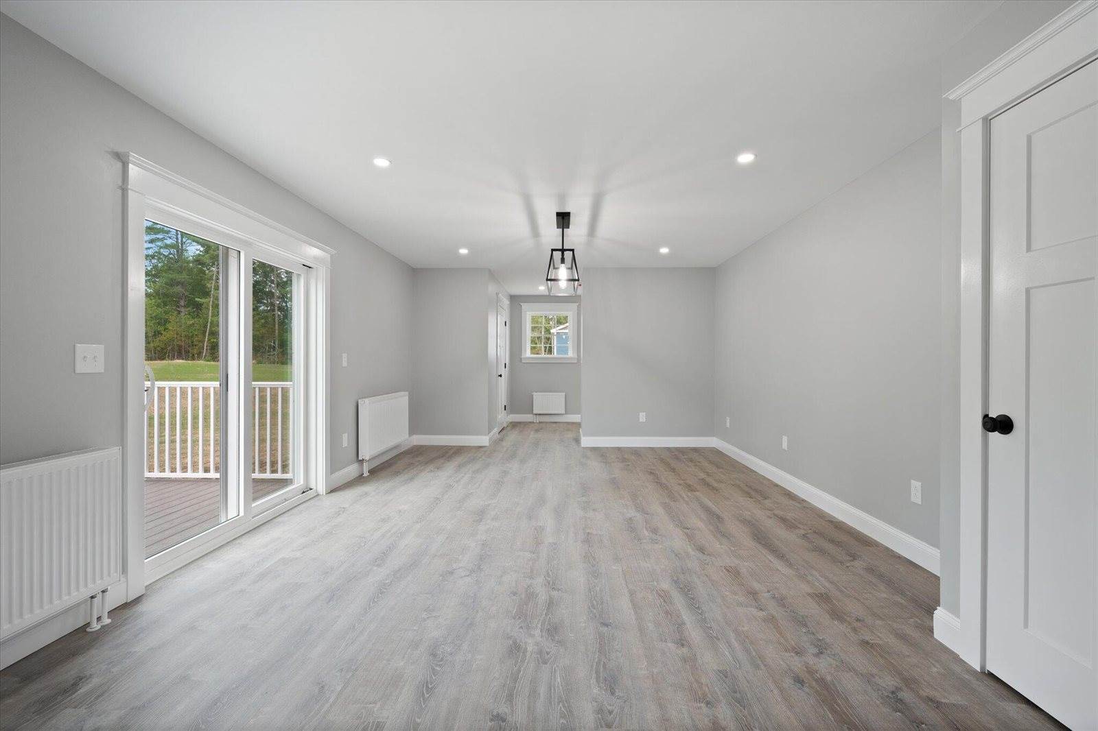 649 Streamside Avenue, Hermon, ME 04401