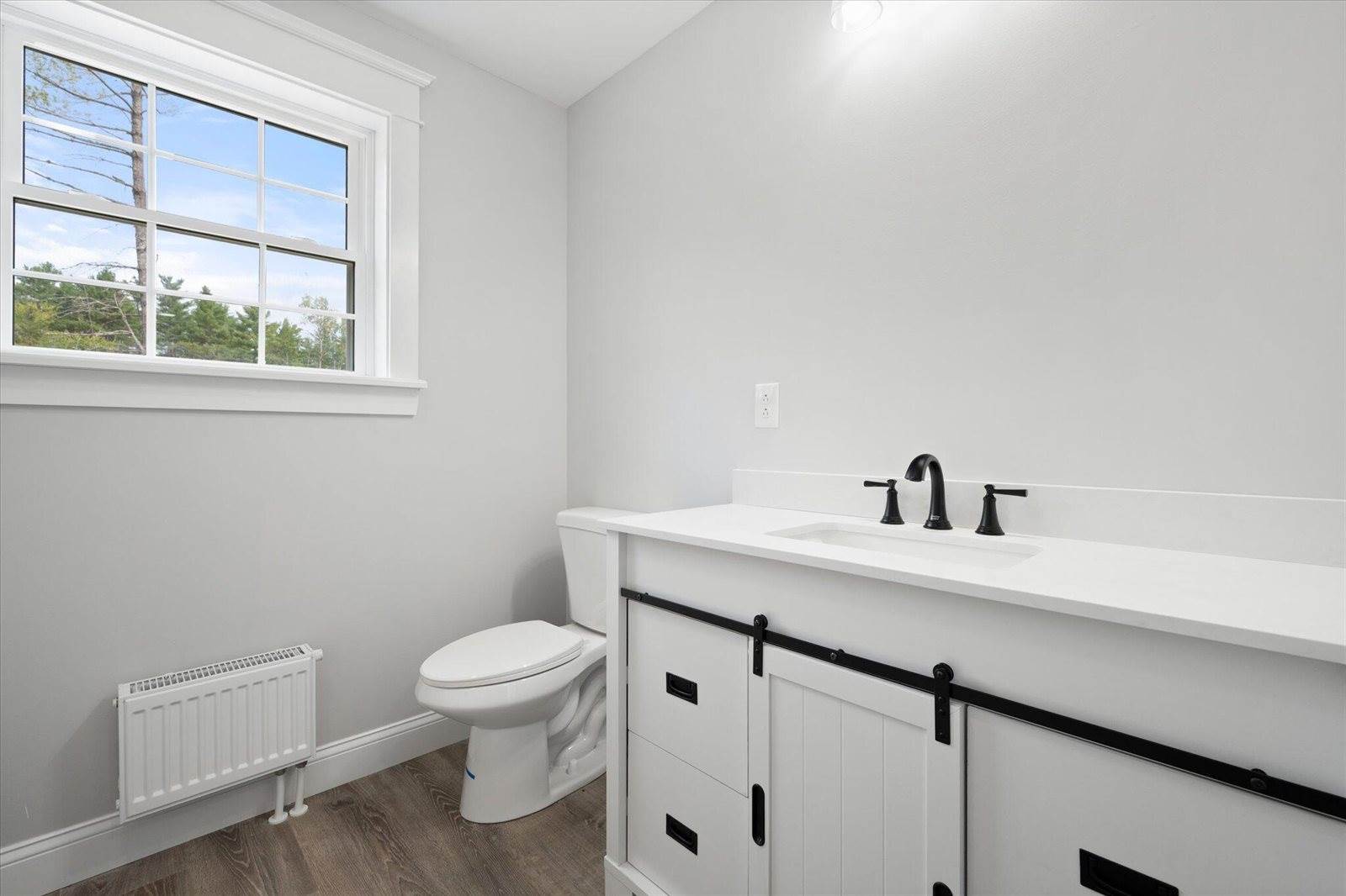 649 Streamside Avenue, Hermon, ME 04401