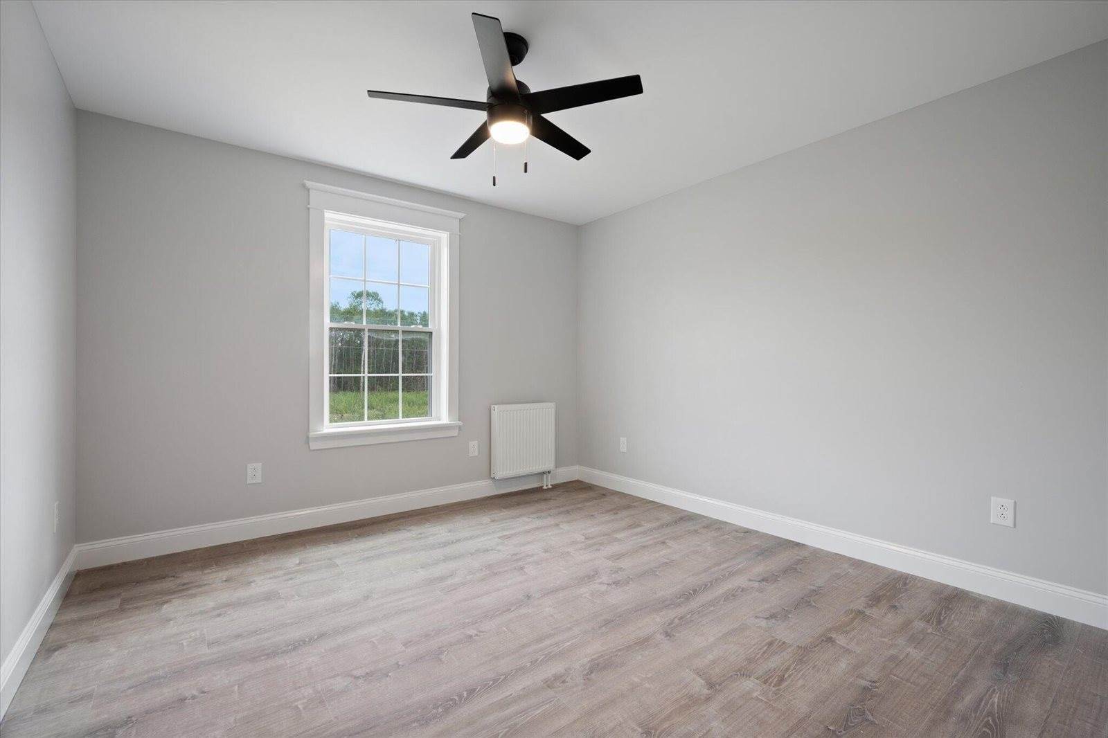 649 Streamside Avenue, Hermon, ME 04401