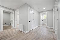 649 Streamside Avenue, Hermon, ME 04401