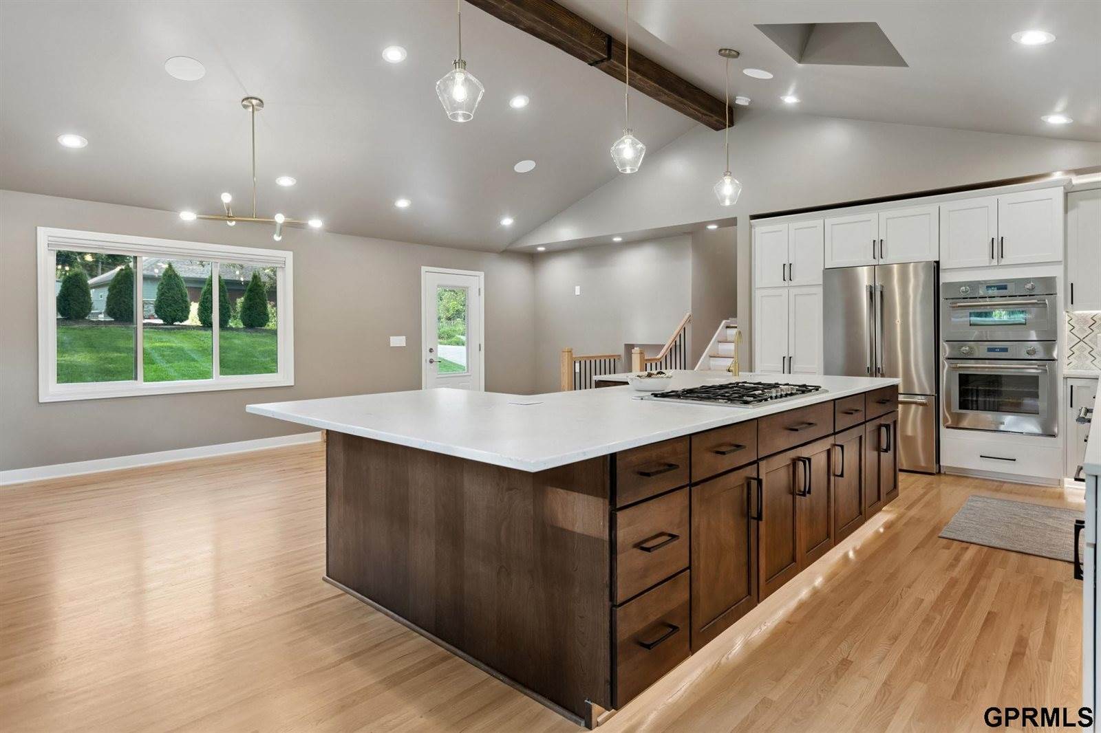 9334 Spring Street, Omaha, NE 68124