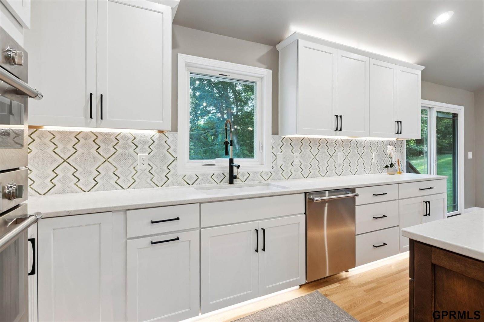 9334 Spring Street, Omaha, NE 68124