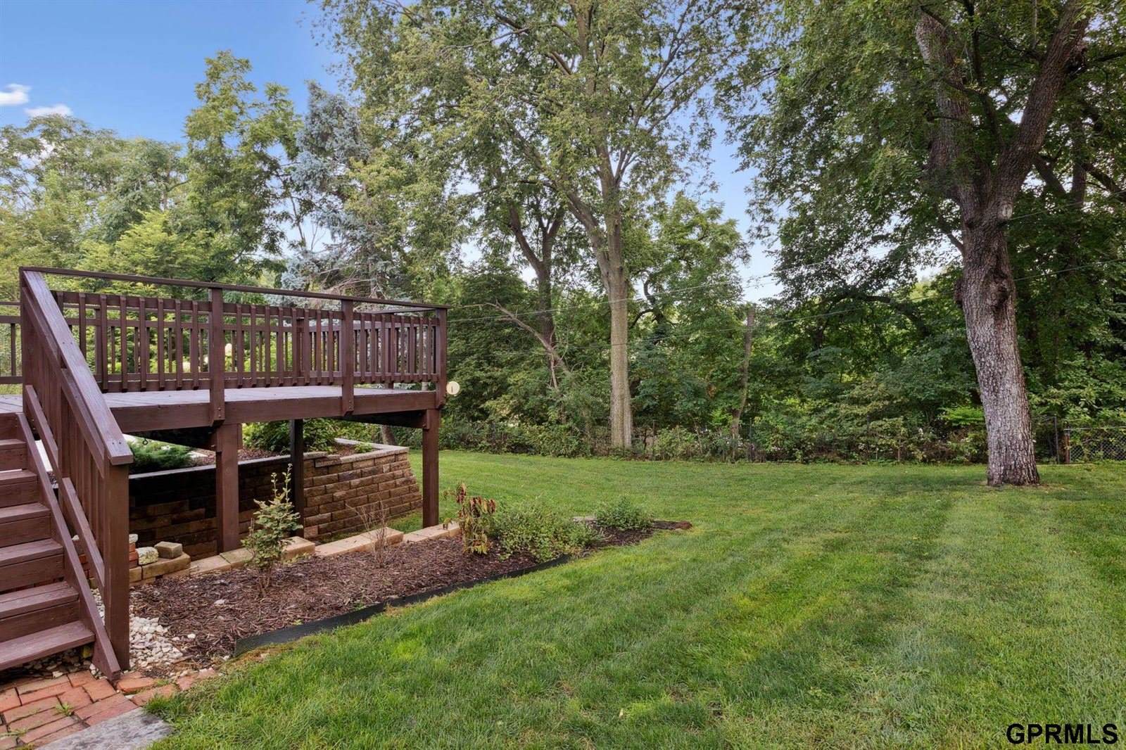 9334 Spring Street, Omaha, NE 68124