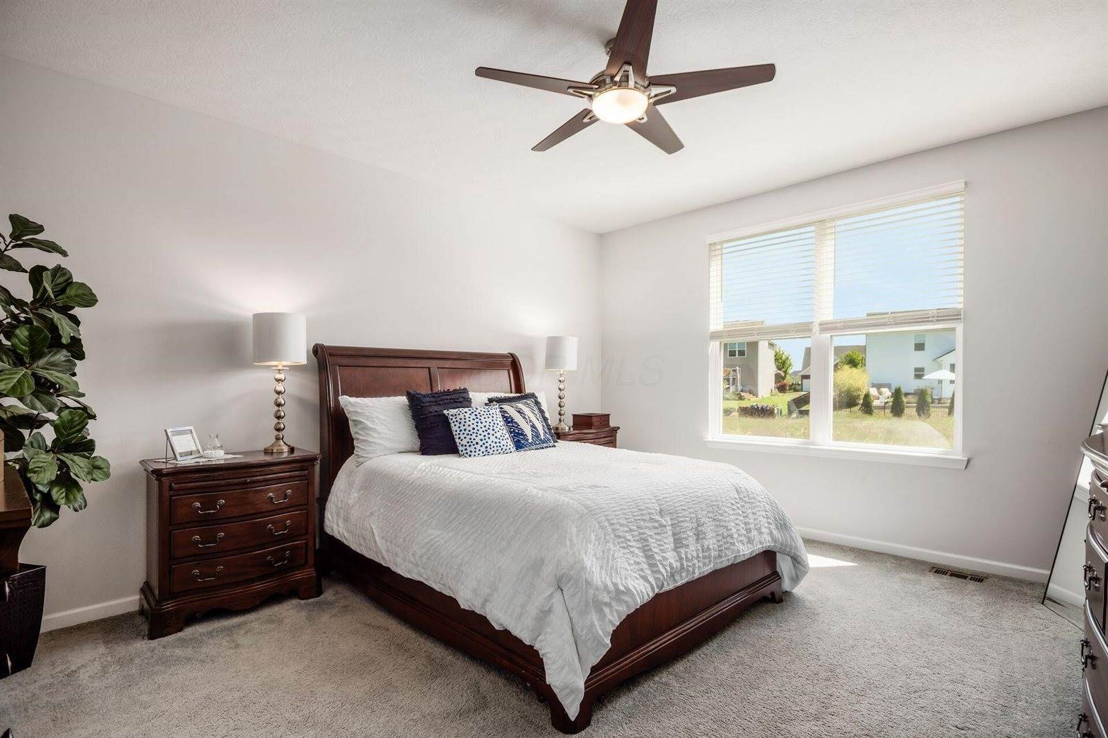 6727 Cat Singer Circle South, Hilliard, OH 43026