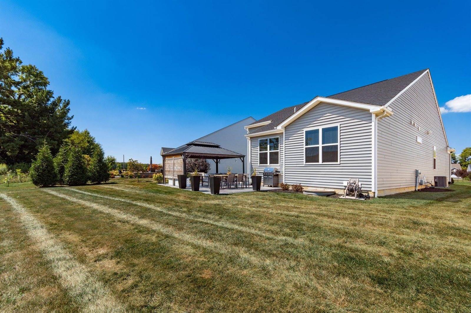 6727 Cat Singer Circle South, Hilliard, OH 43026