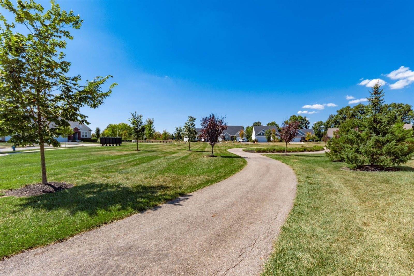 6727 Cat Singer Circle South, Hilliard, OH 43026