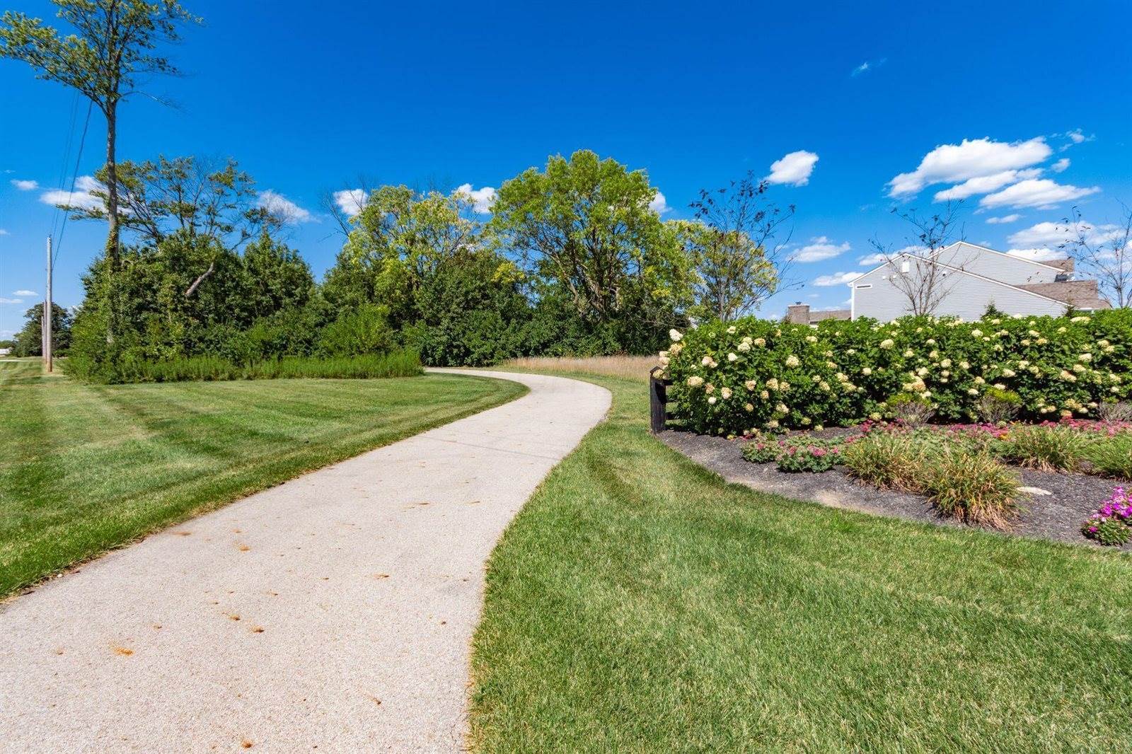 6727 Cat Singer Circle South, Hilliard, OH 43026