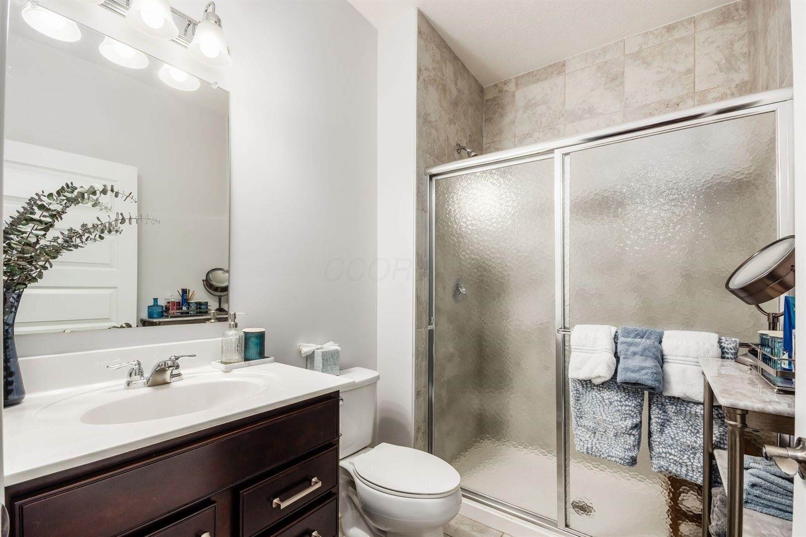 6727 Cat Singer Circle South, Hilliard, OH 43026