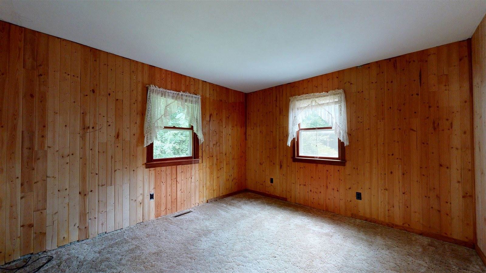 16597 County Hwy H, Marshall, WI 53581