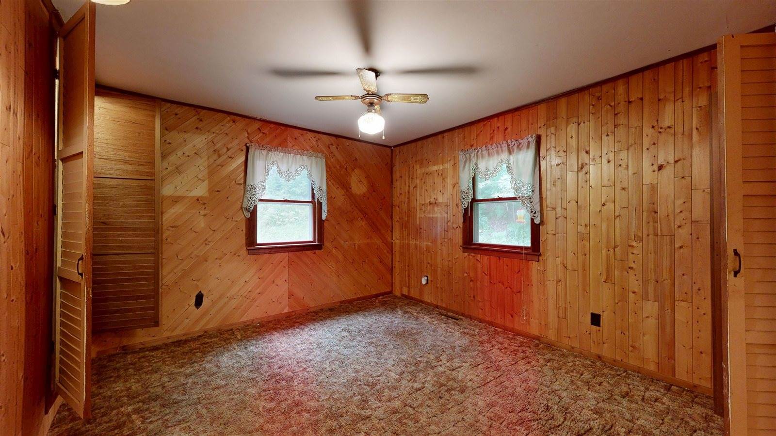 16597 County Hwy H, Marshall, WI 53581