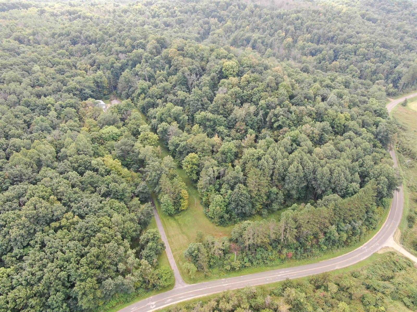 16597 County Hwy H, Marshall, WI 53581