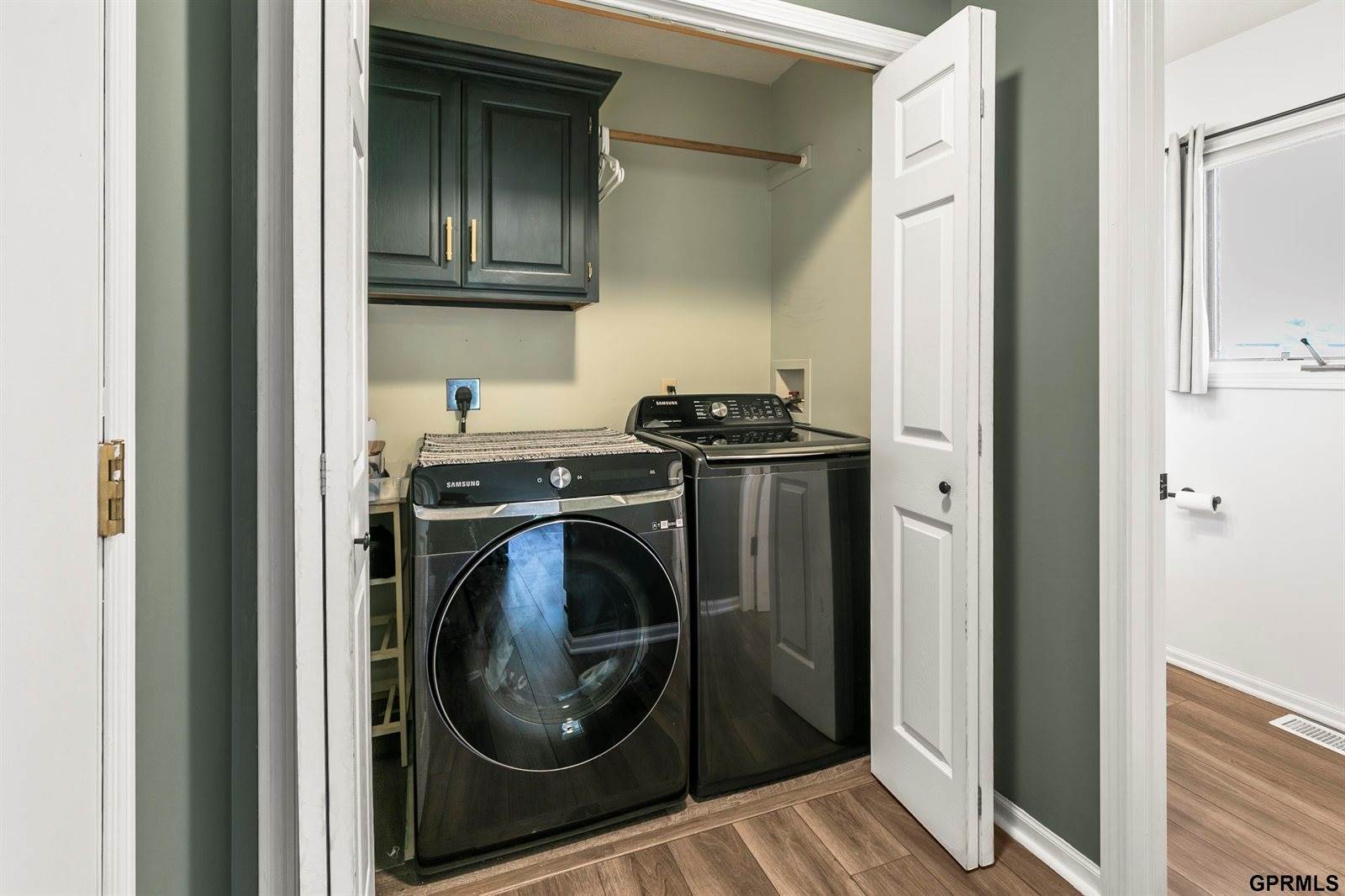 614 Eagle View Drive, Papillion, NE 68133