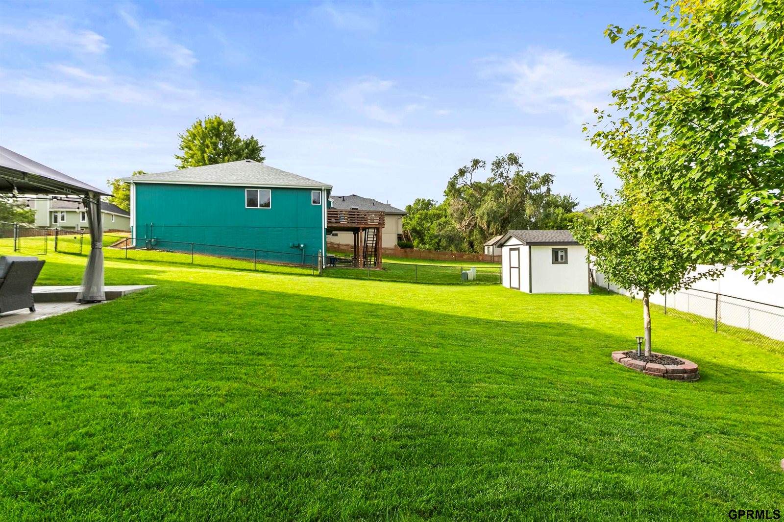 614 Eagle View Drive, Papillion, NE 68133