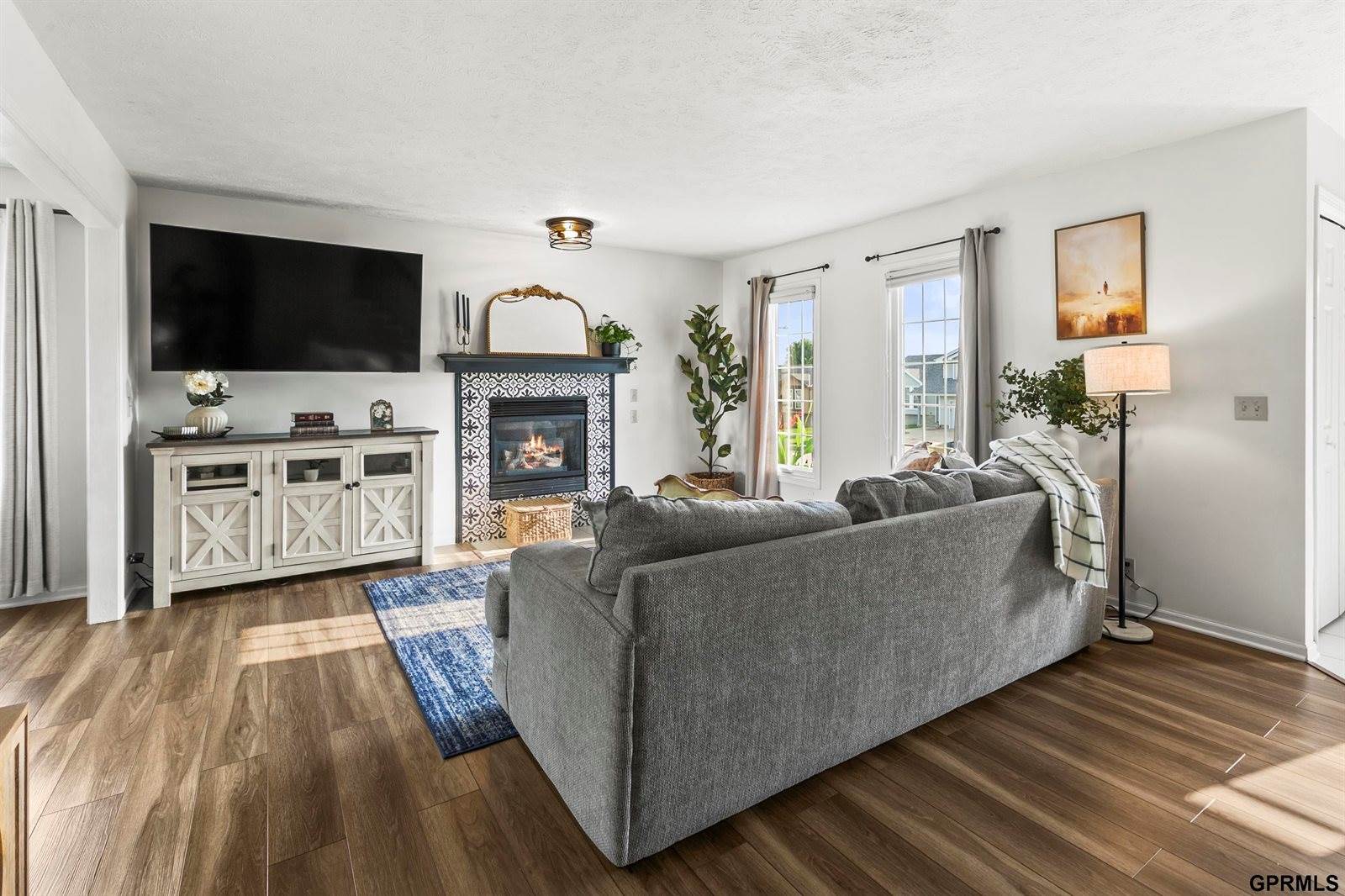 614 Eagle View Drive, Papillion, NE 68133