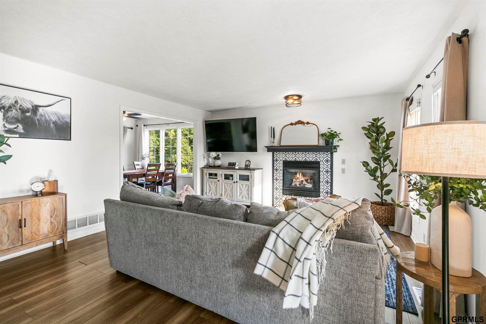 614 Eagle View Drive, Papillion, NE 68133