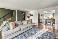 614 Eagle View Drive, Papillion, NE 68133