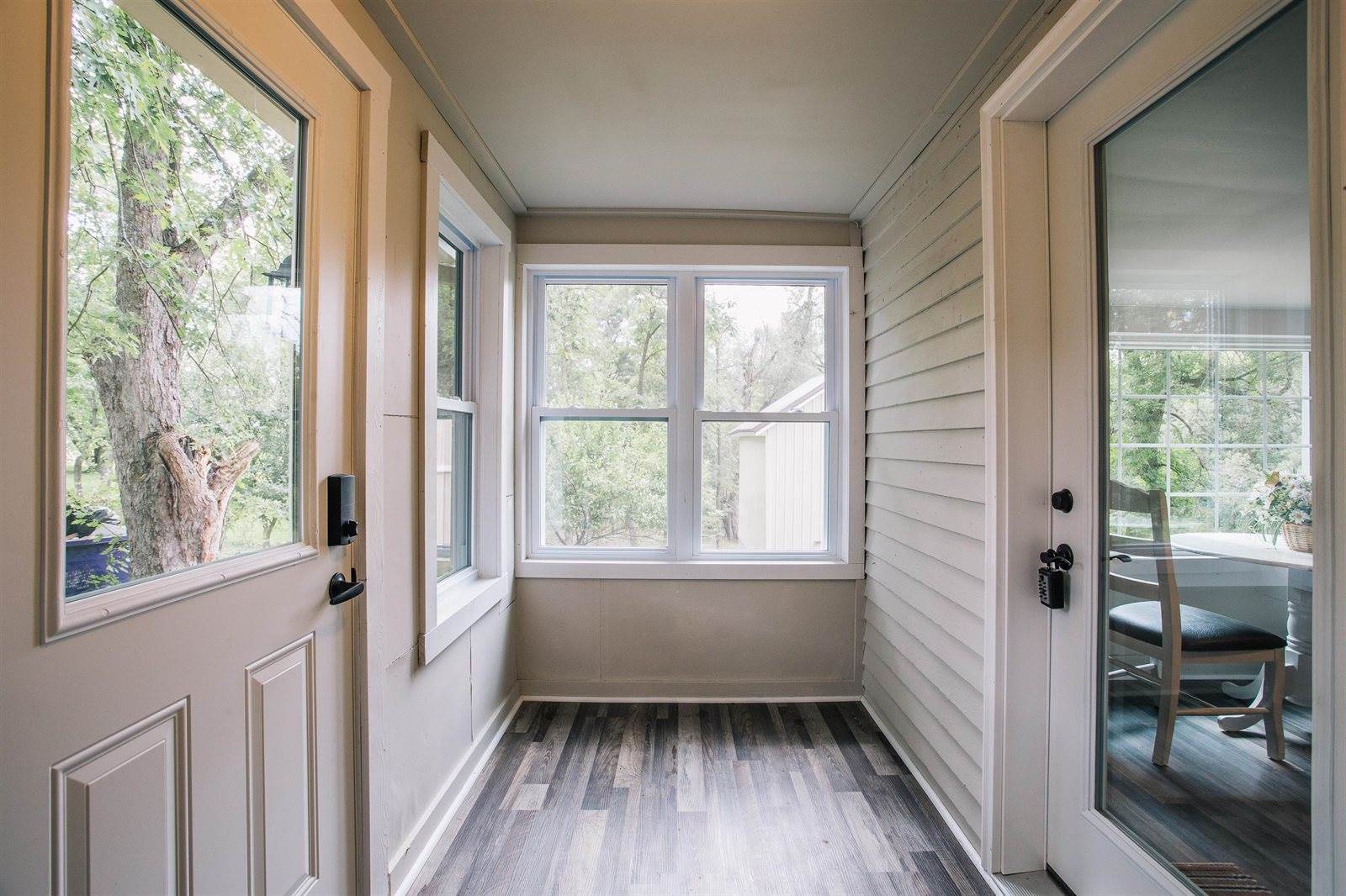 315 W Begley Street, Greenwood, WI 54437