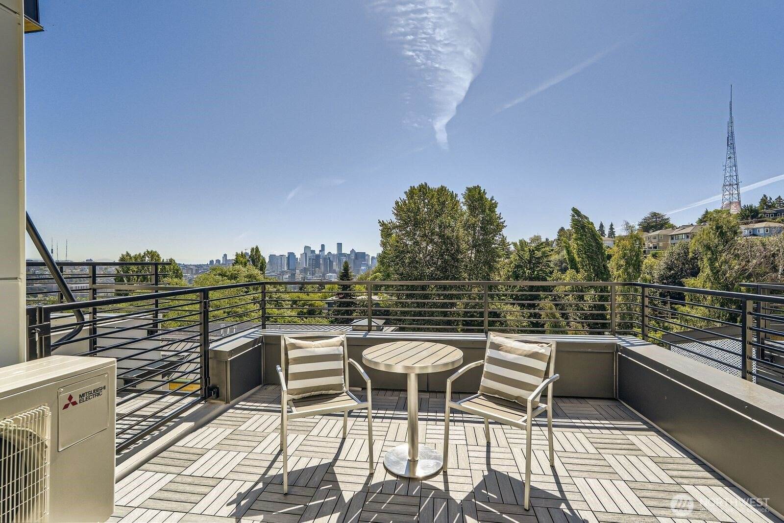 511 Howe Street, Seattle, WA 98109