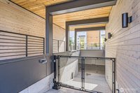 511 Howe Street, Seattle, WA 98109