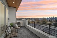 511 Howe Street, Seattle, WA 98109