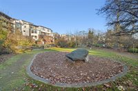 511 Howe Street, Seattle, WA 98109