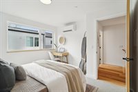 511 Howe St, Seattle, WA 98109