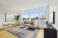 511 Howe St, Seattle, WA 98109