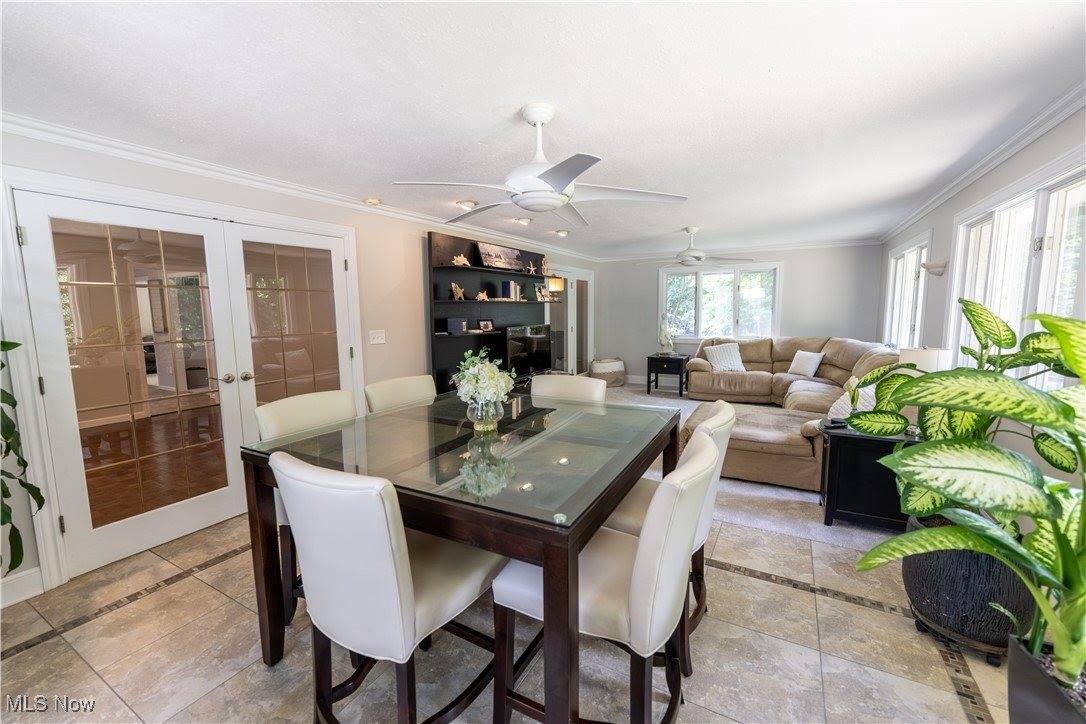 331 Verdant Lane, Canfield, OH 44406