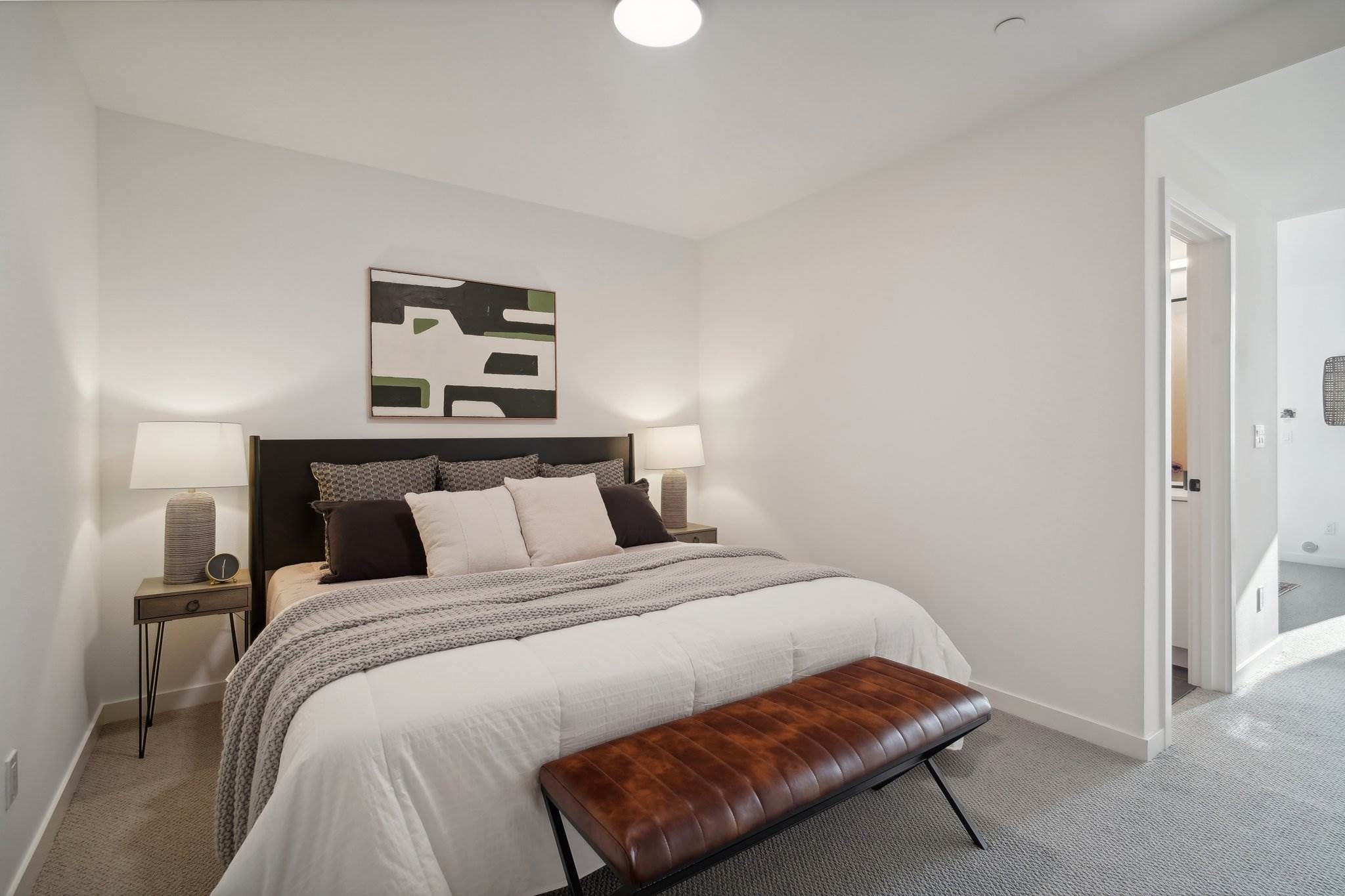 515 Howe St, Seattle, WA 98109