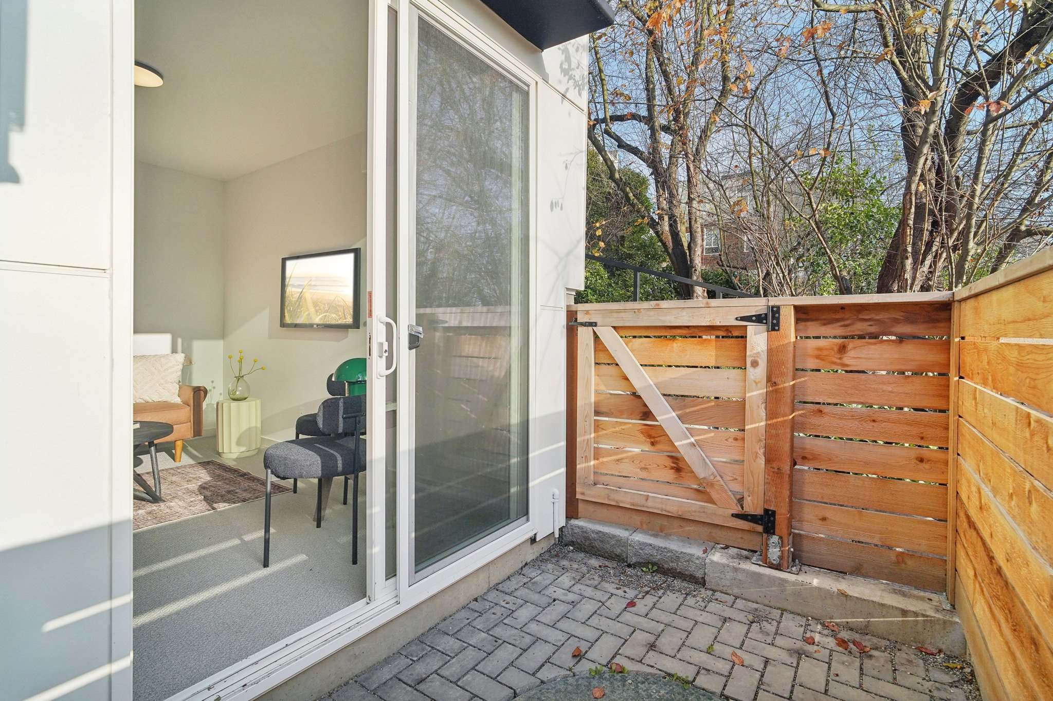 515 Howe St, Seattle, WA 98109