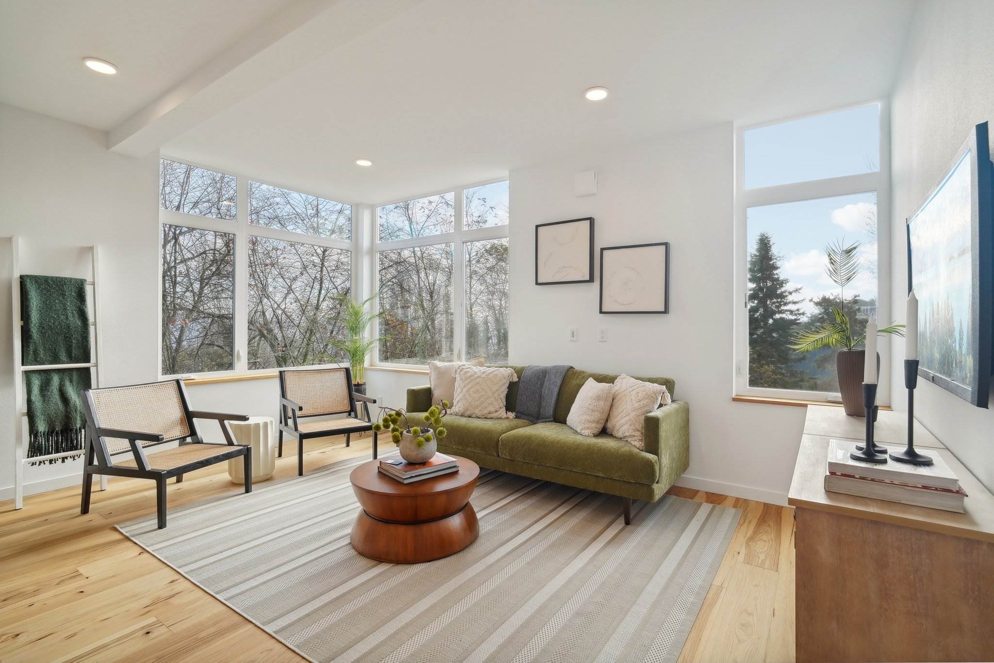 515 Howe St, Seattle, WA 98109