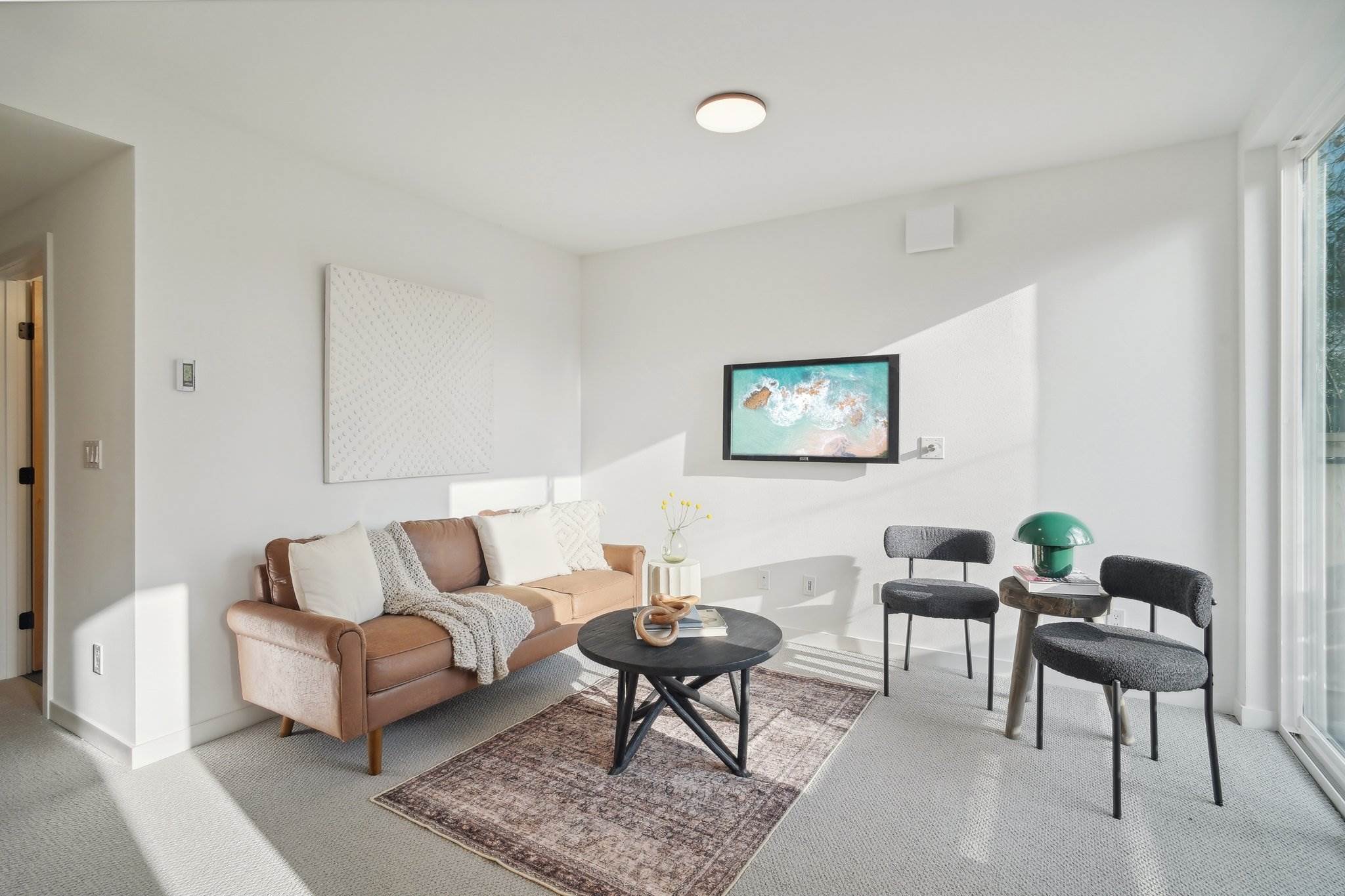 515 Howe St, Seattle, WA 98109