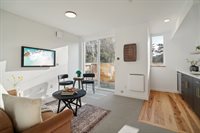 515 Howe St, Seattle, WA 98109