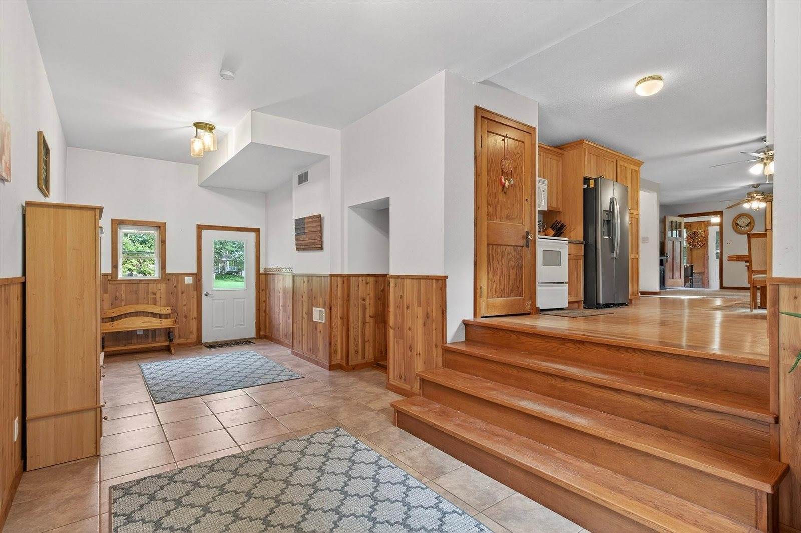 6224 County Road Hh, Vesper, WI 54489