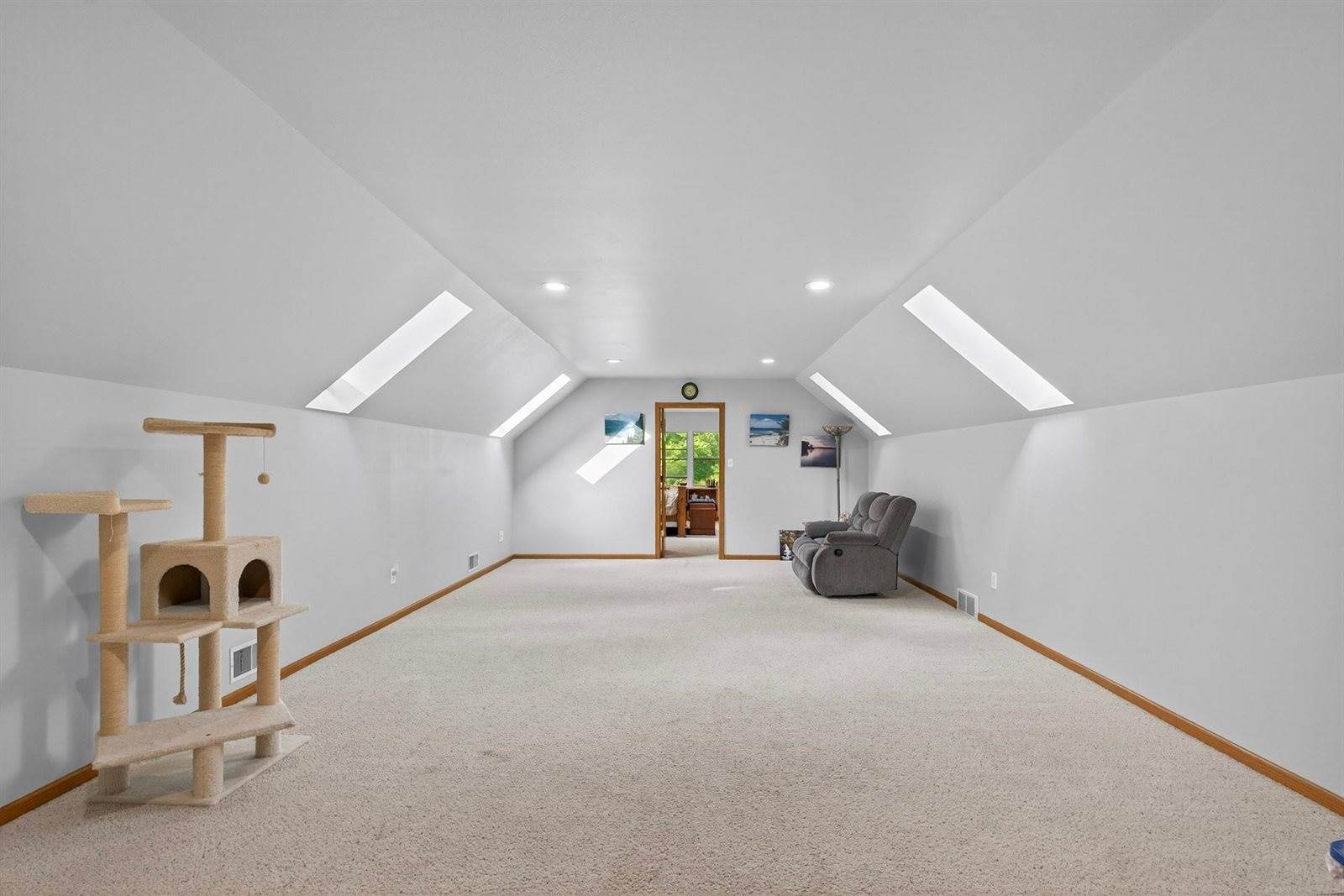 6224 County Road Hh, Vesper, WI 54489