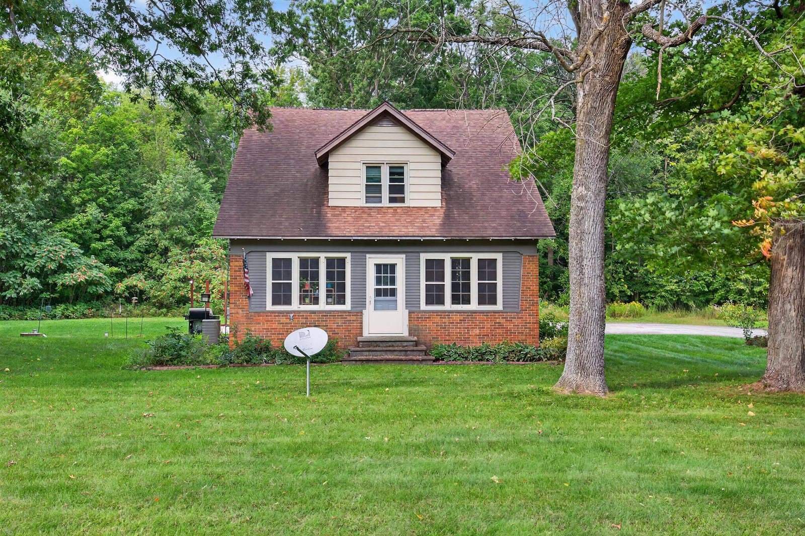 6224 County Road Hh, Vesper, WI 54489