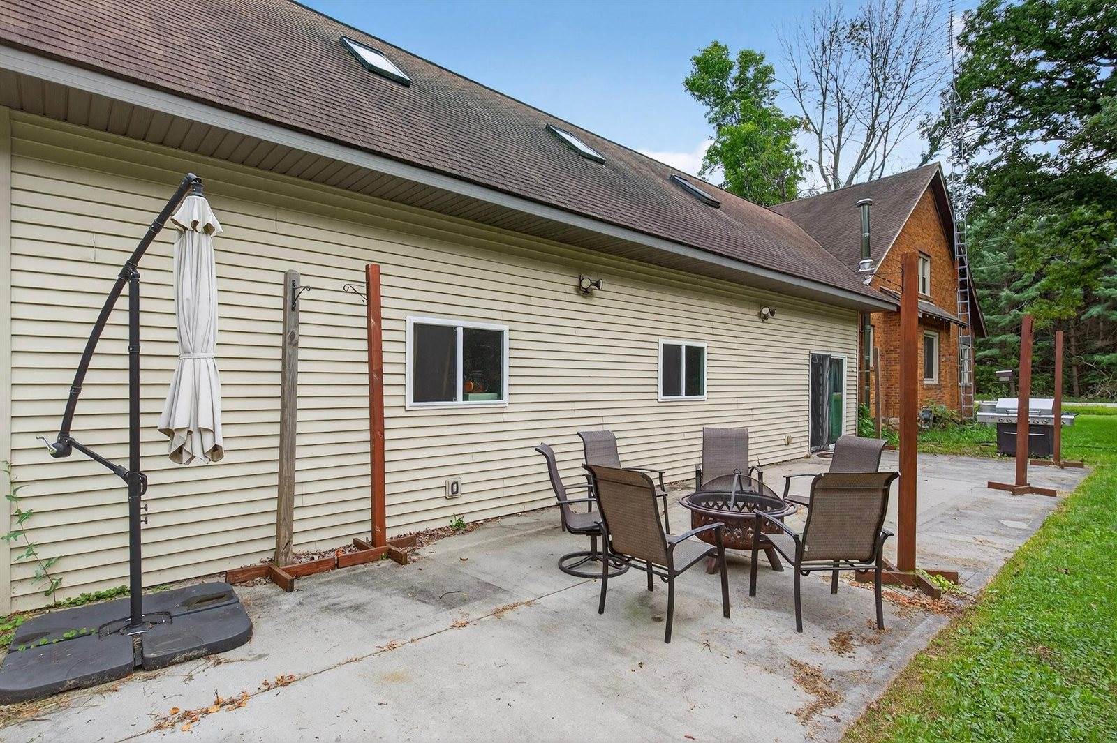 6224 County Road Hh, Vesper, WI 54489