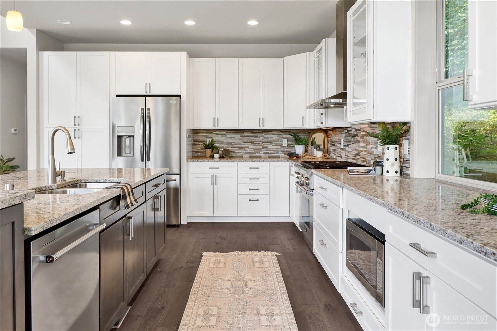 1615 Samish Way, Bellingham, WA 98229