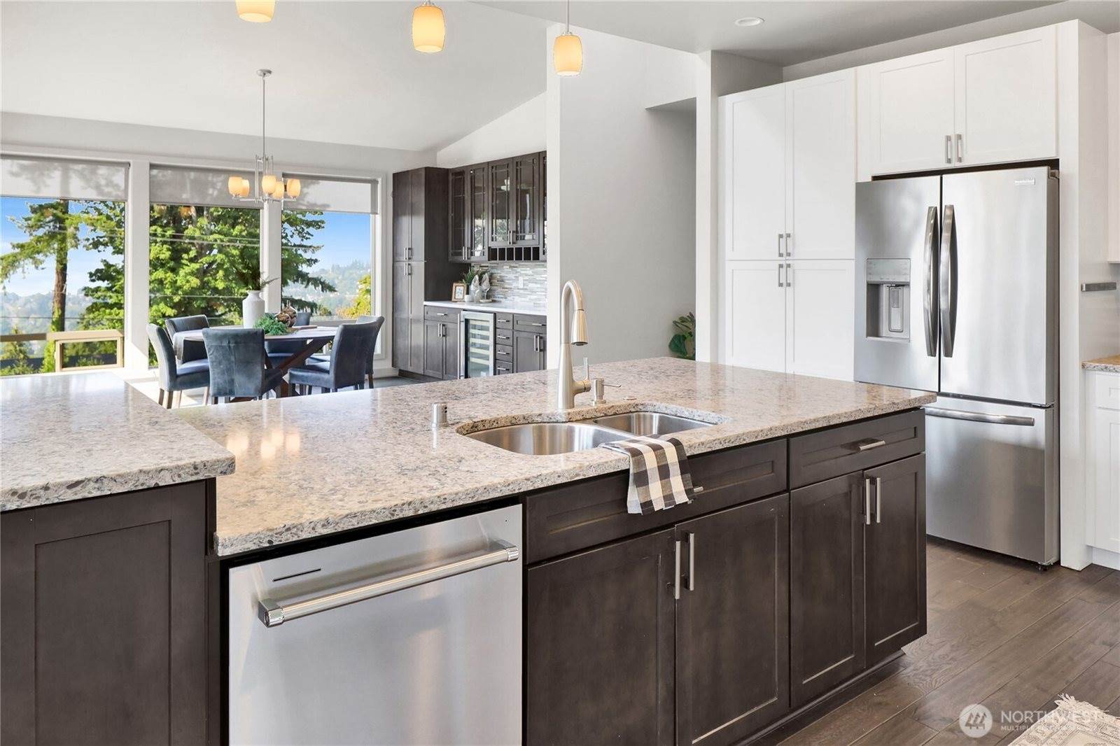 1615 Samish Way, Bellingham, WA 98229