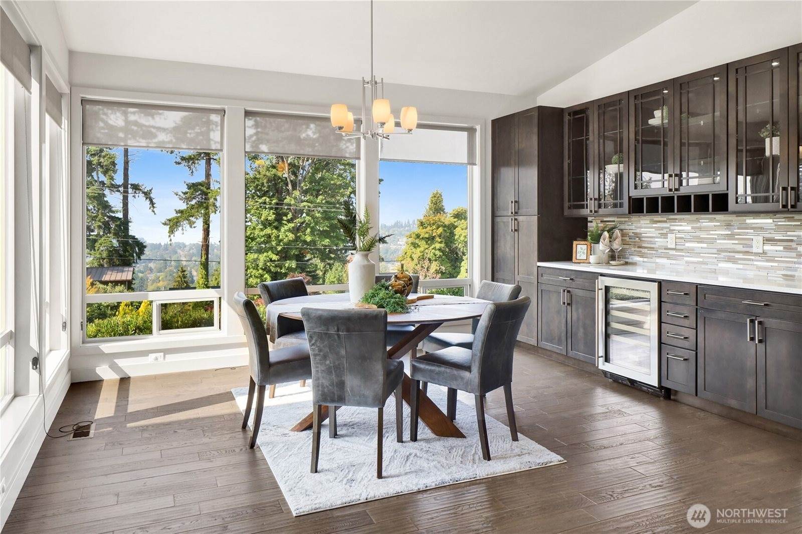 1615 Samish Way, Bellingham, WA 98229