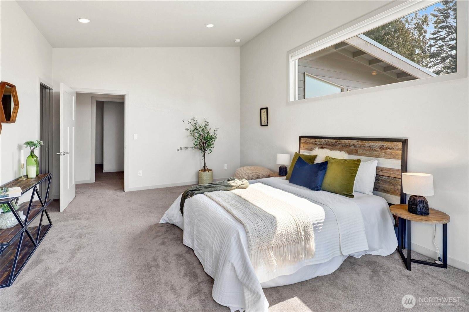 1615 Samish Way, Bellingham, WA 98229