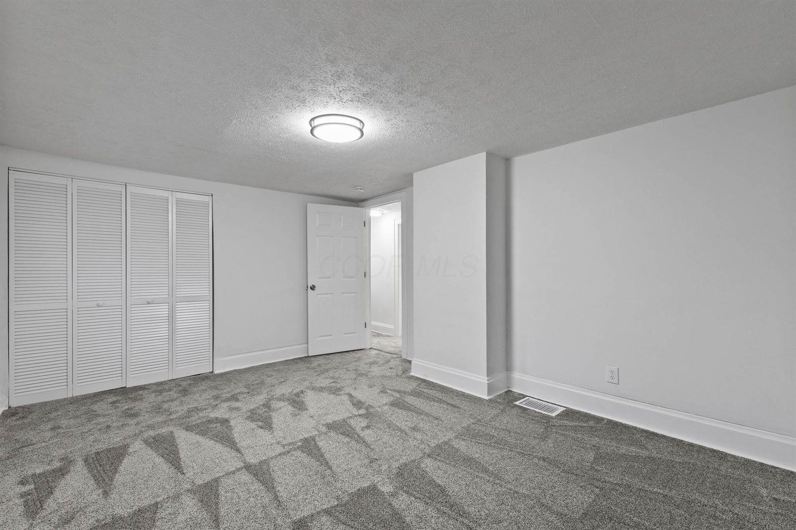 453 South Eureka Avenue, Columbus, OH 43204