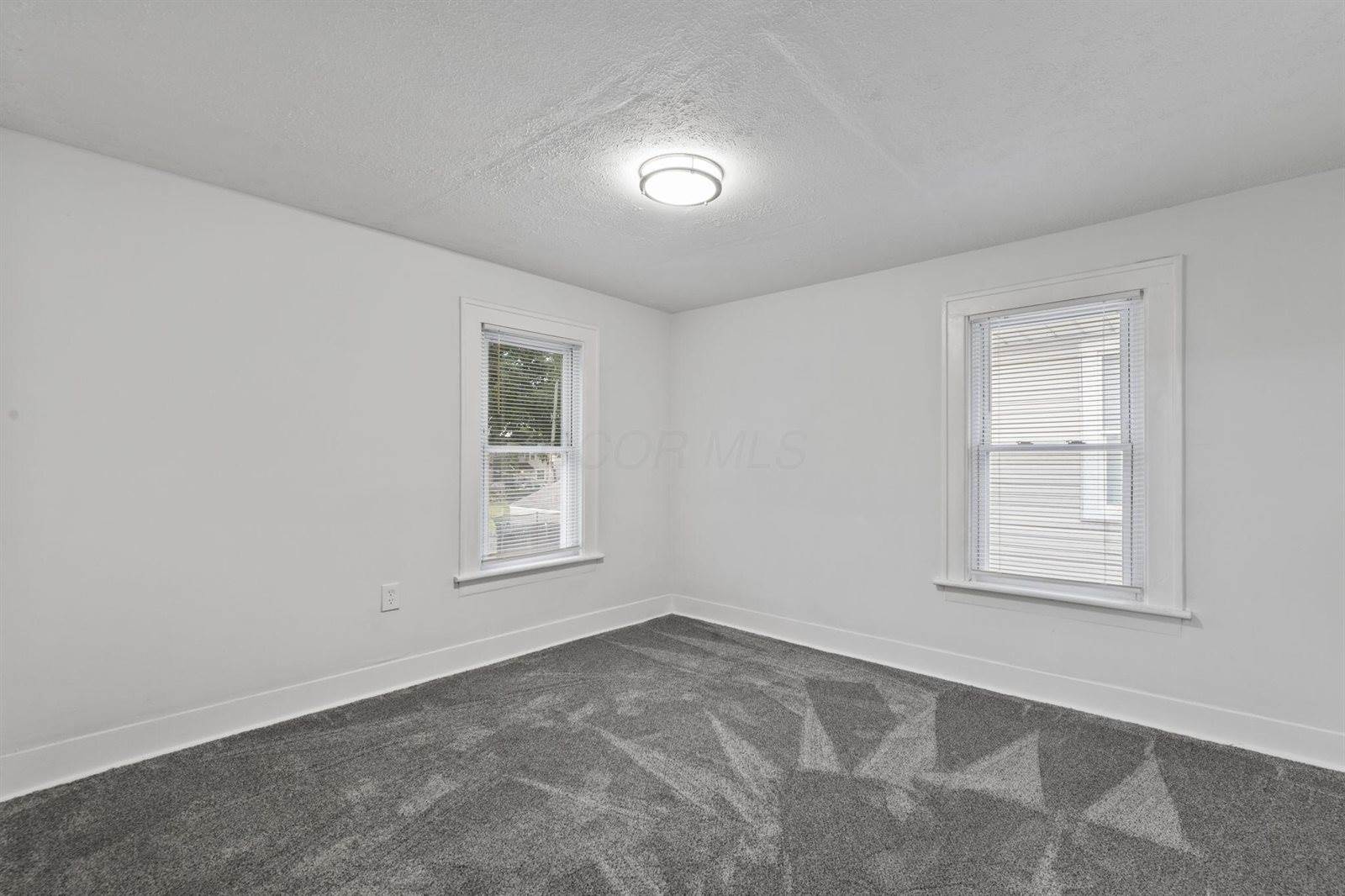 453 South Eureka Avenue, Columbus, OH 43204