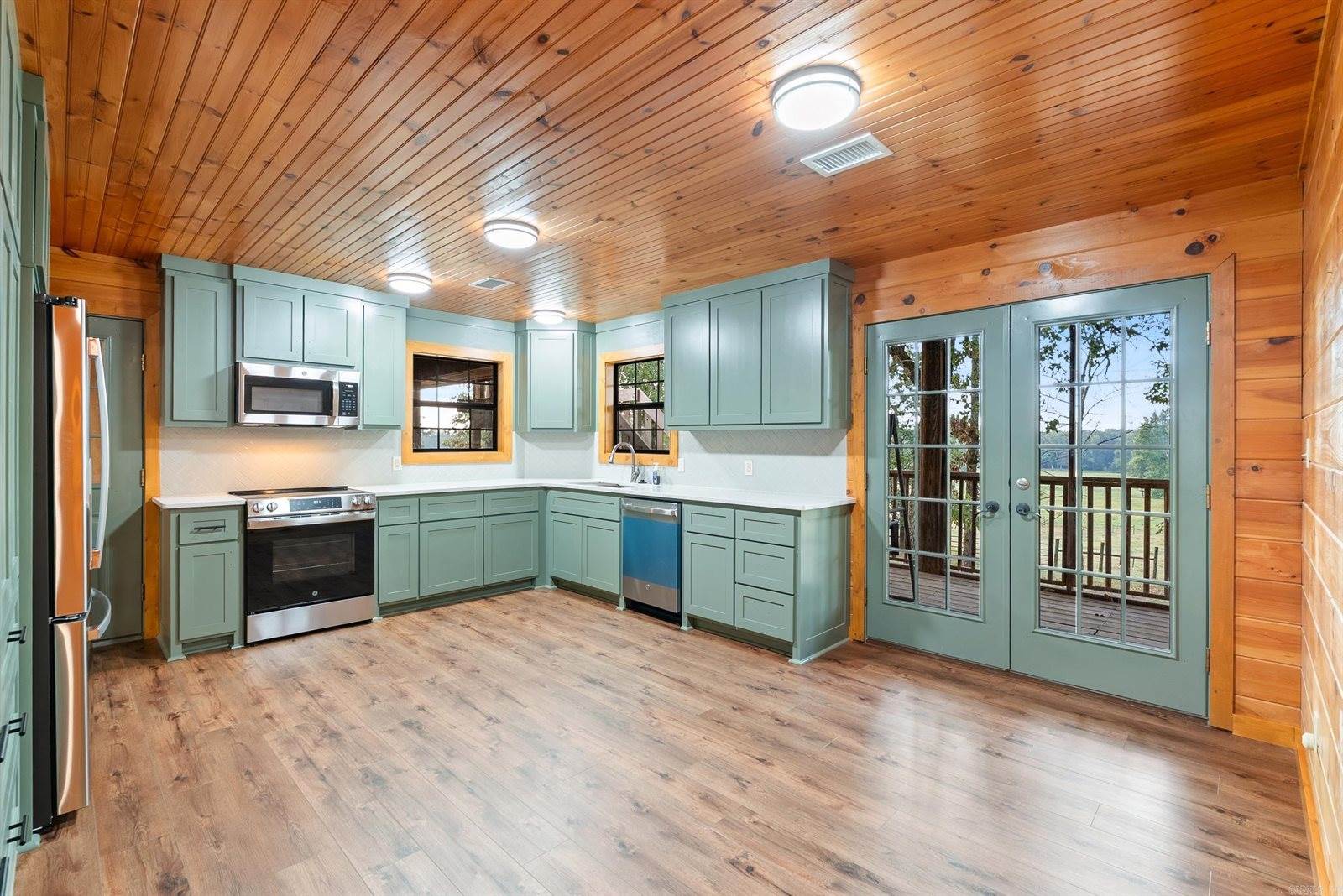 203 Marcus Hill Road, Enola, AR 72047