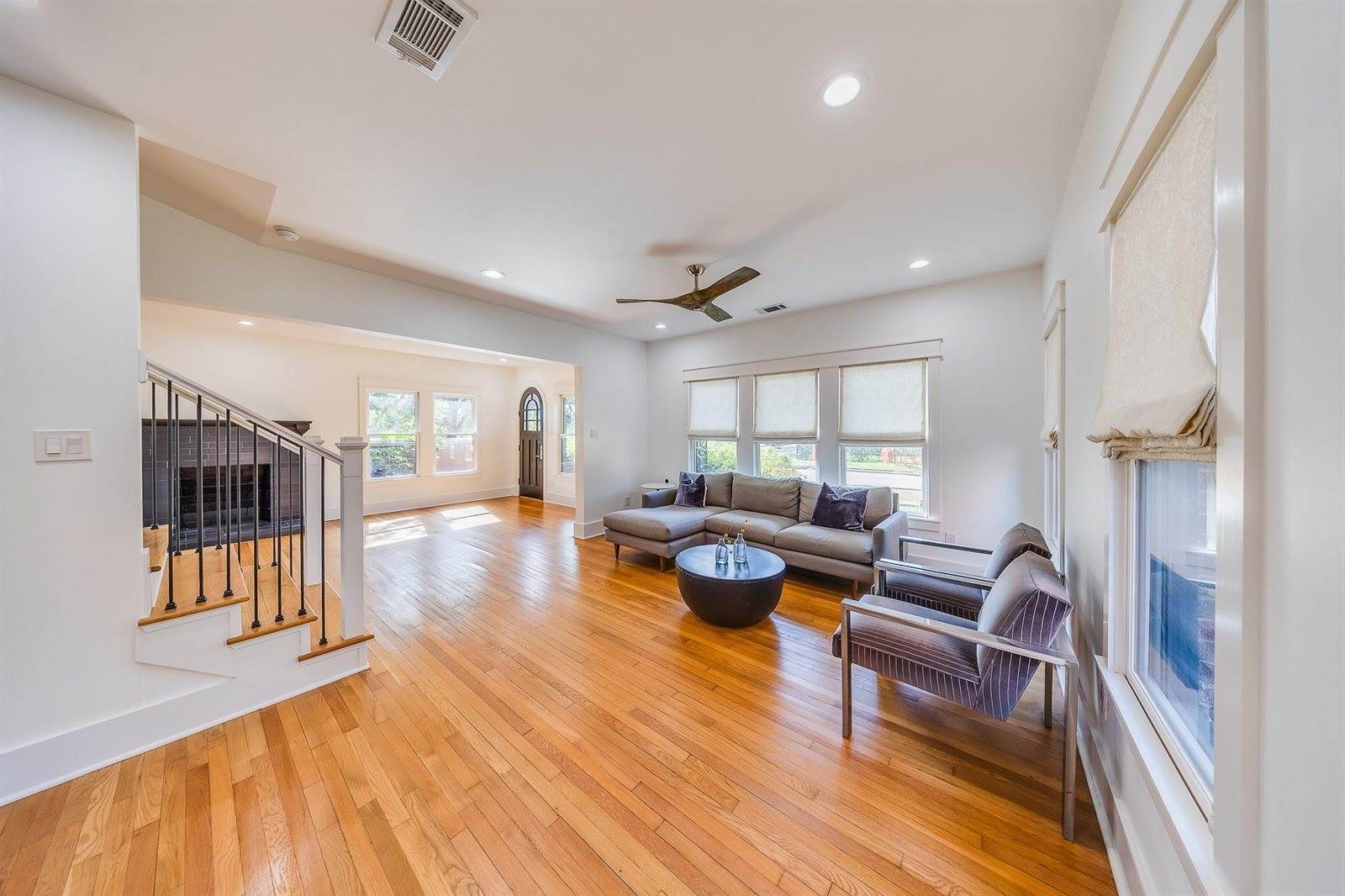1900 Hawthorne Street, Houston, TX 77098