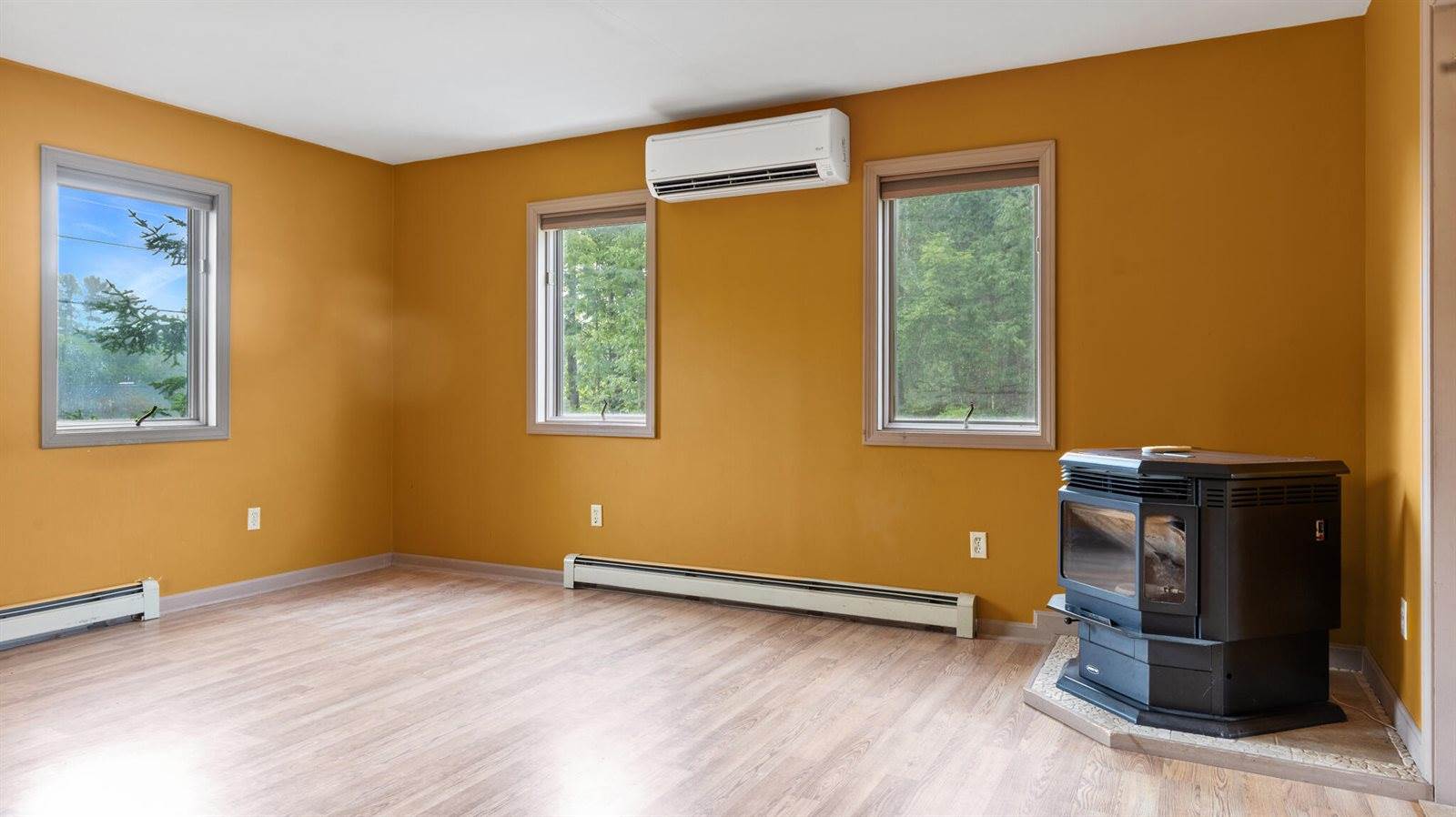 153 Finson Road, Bangor, ME 04401