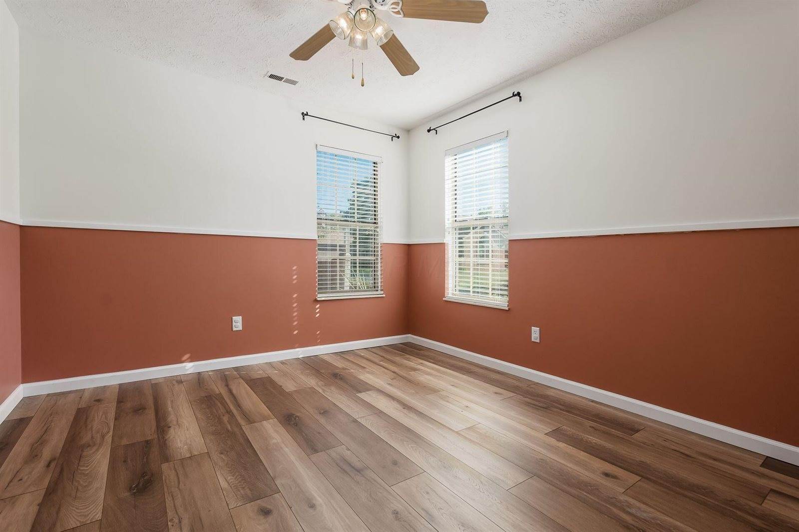 4883 Berry Leaf Place, Hilliard, OH 43026