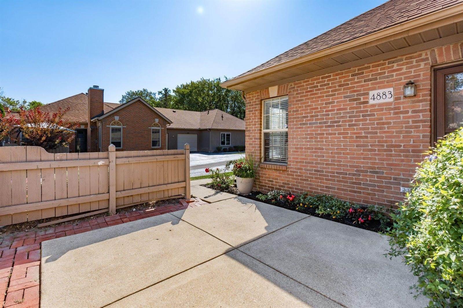 4883 Berry Leaf Place, Hilliard, OH 43026