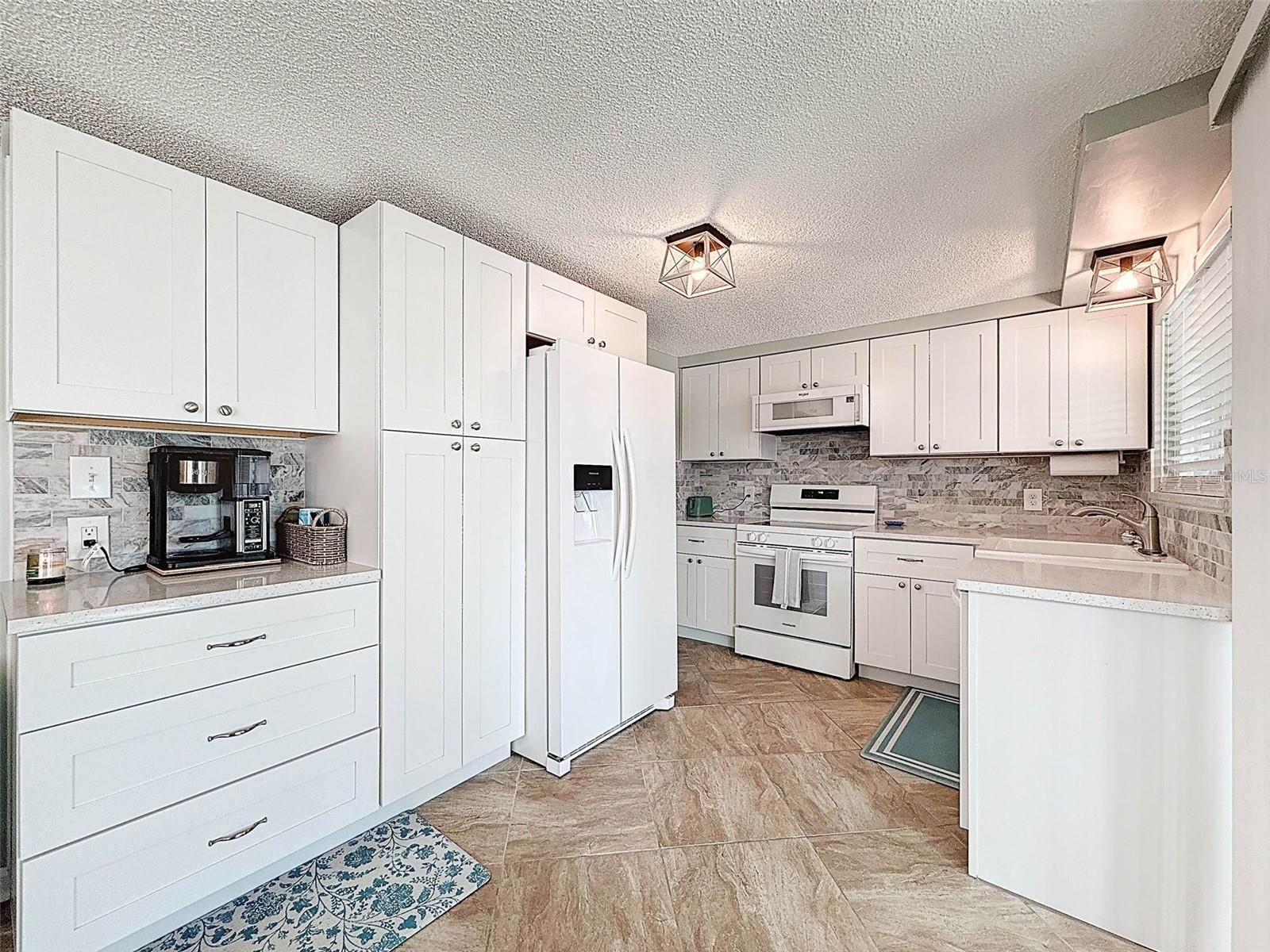 13738 Victor Avenue, Hudson, FL 34667