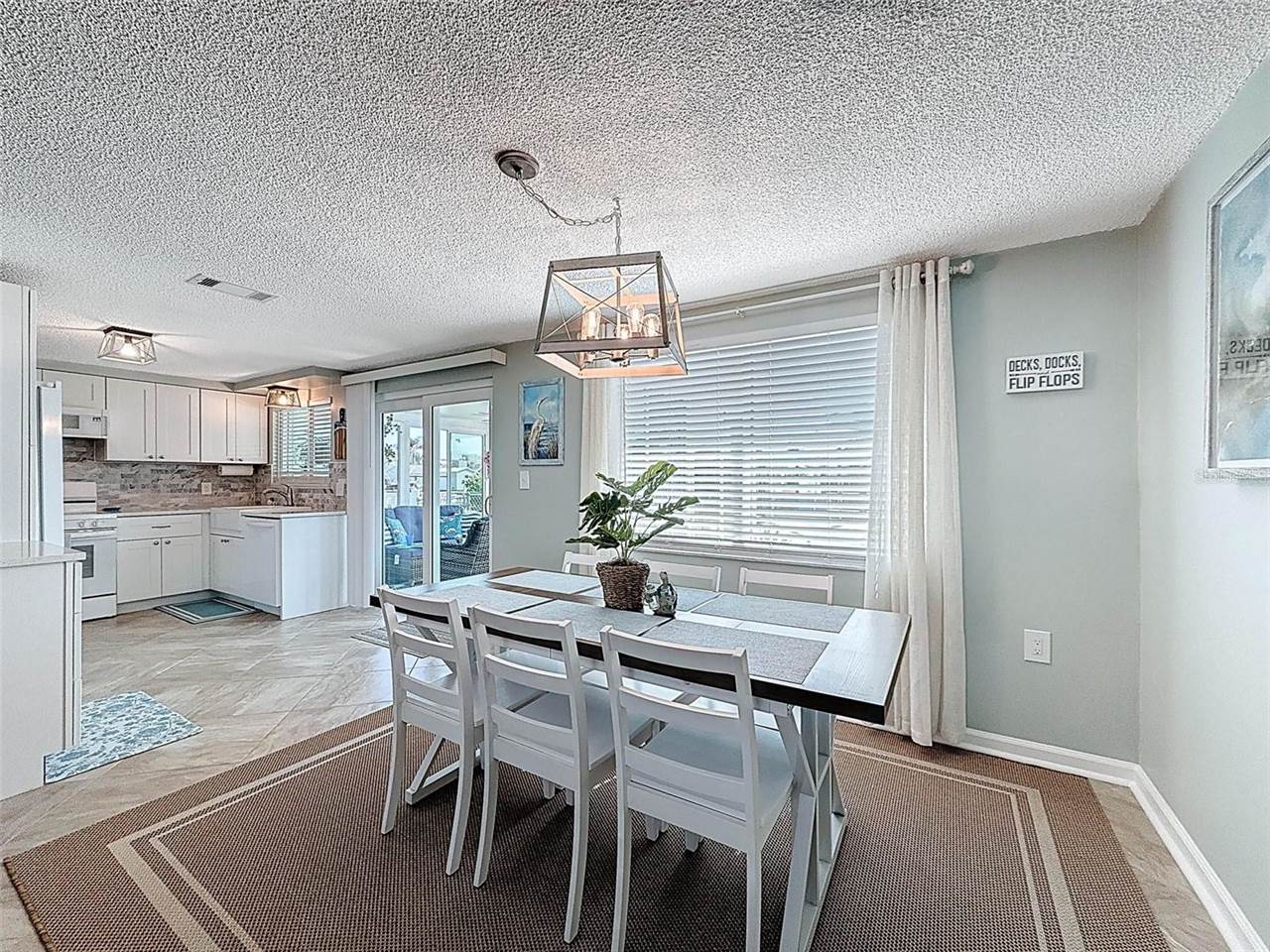 13738 Victor Avenue, Hudson, FL 34667